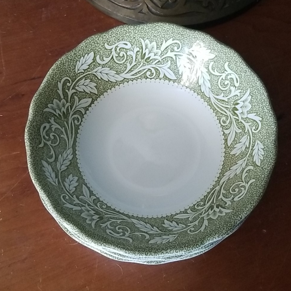 Royal Staffordshire Victoria Ironstone Cereal Bow…